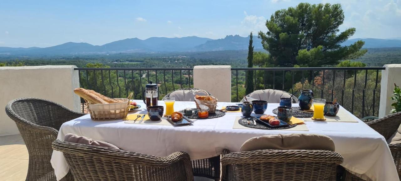 Corniche Du Paradis Bed & Breakfast Roquebrune-sur-Argens Exterior photo